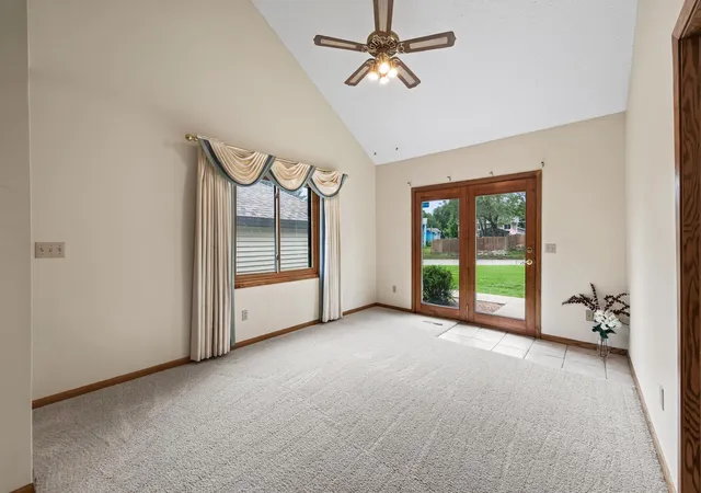3rd image of 548 Auburn Pl Nw #A, Elk River, MN 55330 | MLS# 7115824