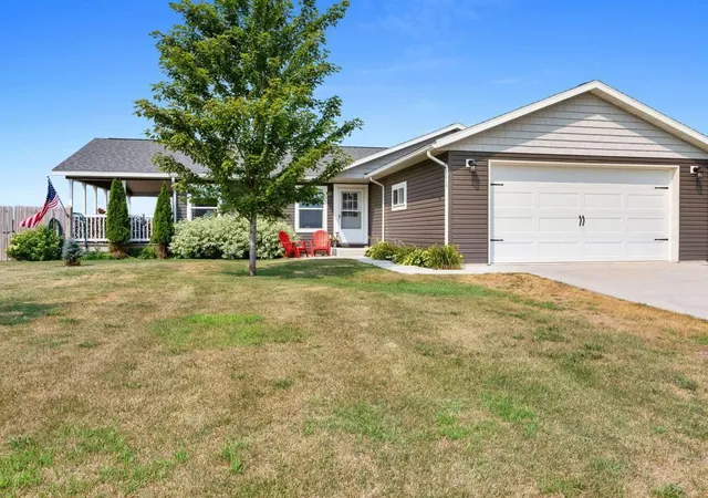 1st image of 537 Elm St N, Kimball, MN 55353 | MLS# 7115833