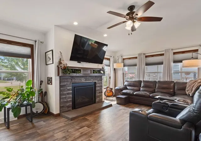 image of 537 Elm St N, Kimball, MN 55353 | MLS# 7115833