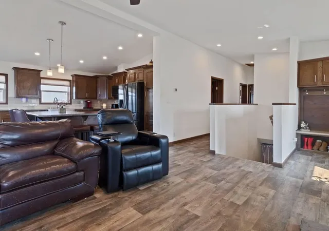 image of 537 Elm St N, Kimball, MN 55353 | MLS# 7115833