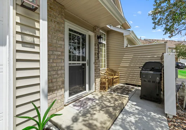 3rd image of 2245 River Rock Ln, Shakopee, MN 55379 | MLS# 7115834