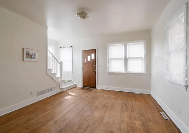 5th image of 3201 Chestnut St, Duluth, MN 55806 | MLS# 7115869