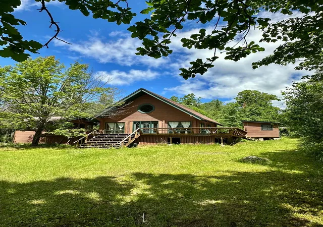 Photo 2 of Single family home for sale at 1909 Lynx Is, International Falls, MN 56649 | MLS# 7115870 | Listing updated on 2026-09-01