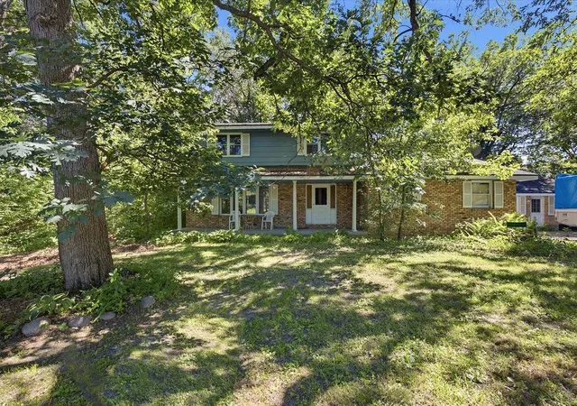 2nd image of 2814 Crosstown Blvd Ne, Andover, MN 55304 | MLS# 7115950