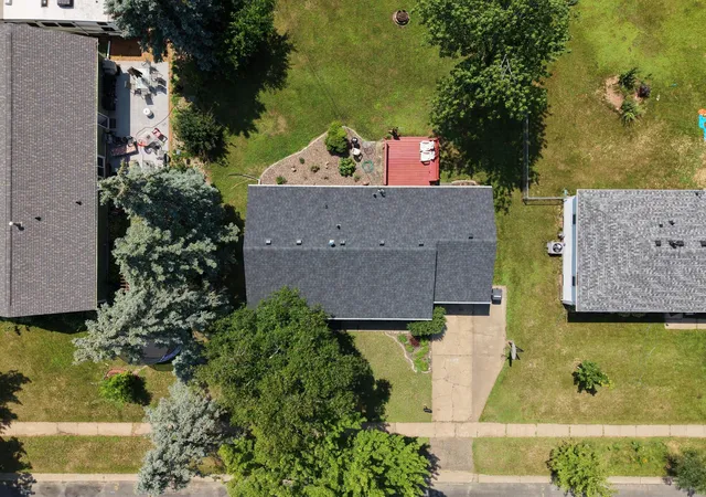 42nd image of 2411 Lynn Ave, Altoona, WI 54720 | MLS# 7115960