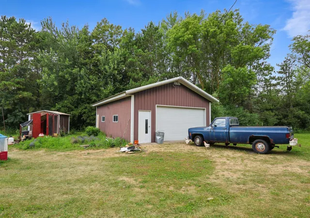 Photo 2 of Single family home for sale at 2146 15th Street Ne, Sauk Rapids, MN 56379 | MLS# 7115965 | Listing updated on 2026-09-12