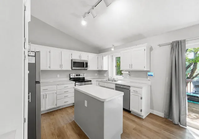 2nd image of 10920 Xeon St Nw, Minneapolis, MN 55433 | MLS# 7115988