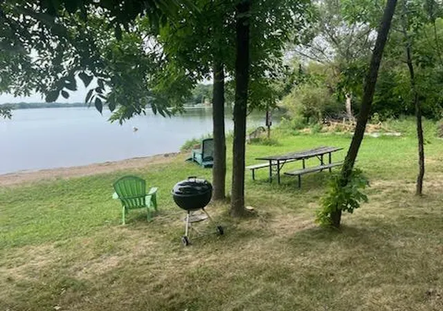 Listing Photo 2 - Condo for sale in building located at 408-410 Cardigan Rd, Saint Paul, MN 55126