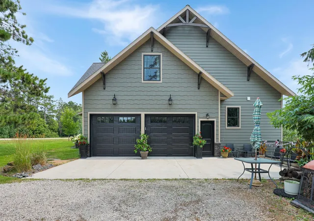 Photo 4 of Single family home for sale at 24047 Sandy Beach Dr, Detroit Lakes, MN 56501 | MLS# 7115997 | Listing updated on 2026-08-16