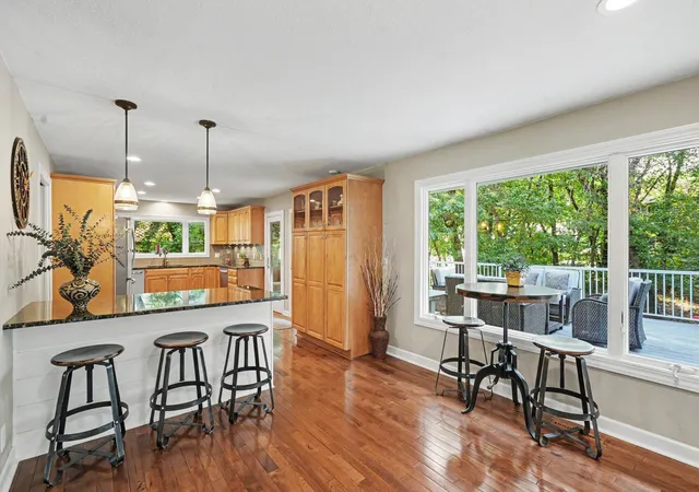 Photo 4 of Sale Pending at 5710 Oakview Ln N, Minneapolis, MN 55442 | MLS# 7116027 | Listing updated on 2026-08-03