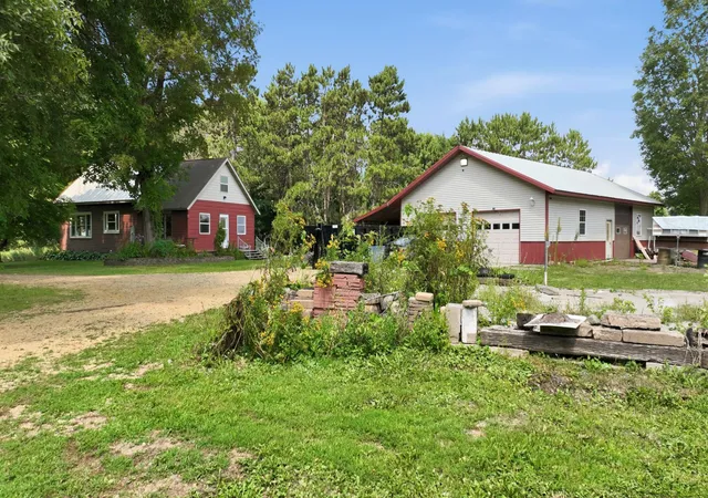 Photo 3 of Single family home for sale at 1456 210th Street, Saint Croix Falls, WI 54024 | MLS# 7116035 | Listing updated on 2026-09-12