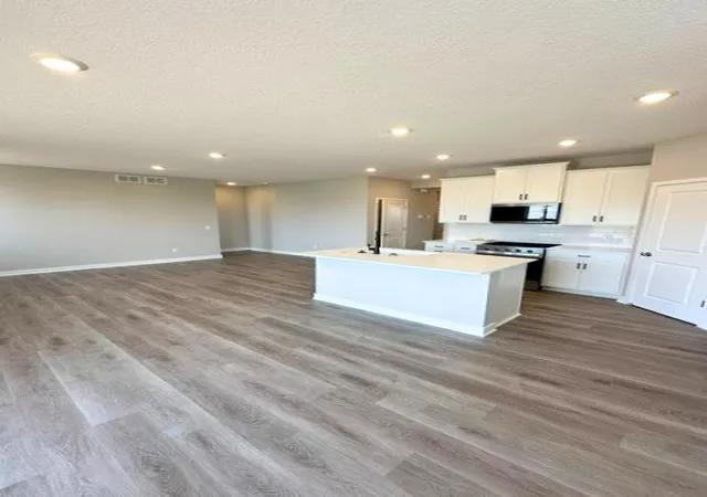 4th image of 9776 47Th Bay Ne, Saint Michael, MN 55376 | MLS# 7116044