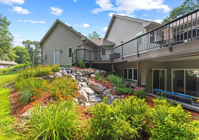 Photo 2 of Single family home for sale at 27166 Bayshore Cir Nw, Isanti, MN 55040 | MLS# 7116055 | Listing updated on 2026-09-19