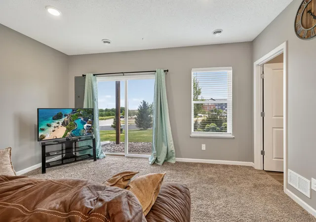 3rd image of 1671 Windigo Ln, Shakopee, MN 55379 | MLS# 7116056
