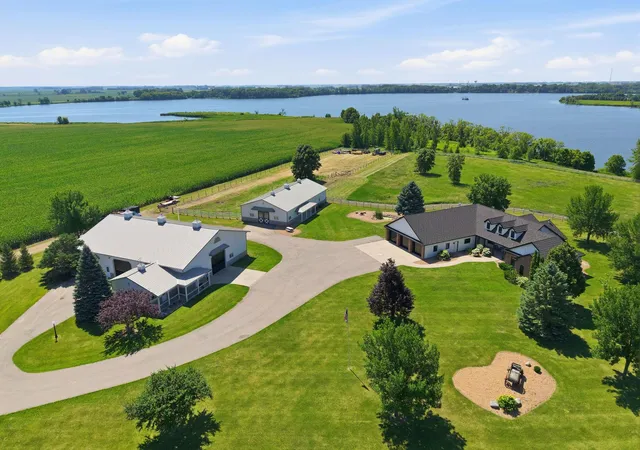 Photo 1 of Single family home for sale at 46445 250th Street, Gaylord, MN 55334 | MLS# 7116057 | Listing updated on 2026-09-22