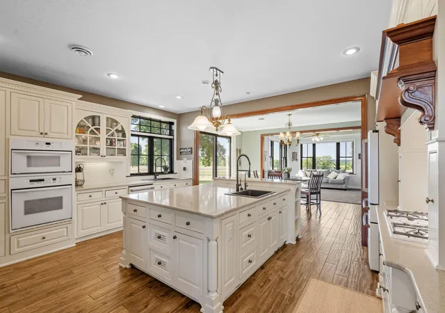 Photo 3 of Single family home for sale at 46445 250th Street, Gaylord, MN 55334 | MLS# 7116057 | Listing updated on 2026-09-22
