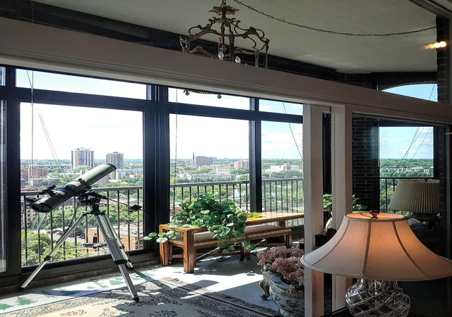 Photo 2 of Condo for sale at 1235 Yale Pl #1701, Minneapolis, MN 55403 | MLS# 7116062 | Listing updated on 2026-09-20