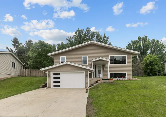 Photo 1 of Single family home for sale at 4990 148th Path W, Saint Paul, MN 55124 | MLS# 7116143 | Listing updated on 2026-08-05