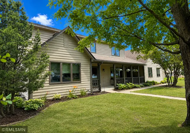 1st image of 4735 Burr Oak St, Saint Paul, MN 55122 | MLS# 7116167