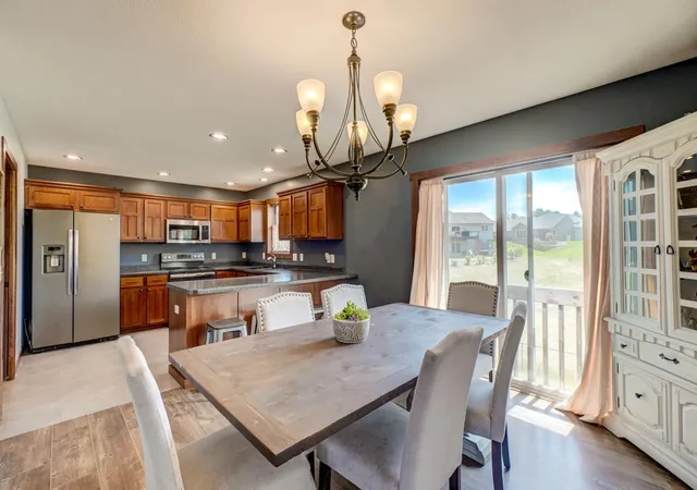 2nd image of 314 Steelhead Dr, River Falls, WI 54022 | MLS# 7116201
