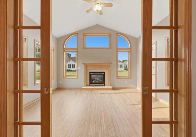 1st image of 4122 Dublin Dr, Saint Cloud, MN 56301 | MLS# 7116207