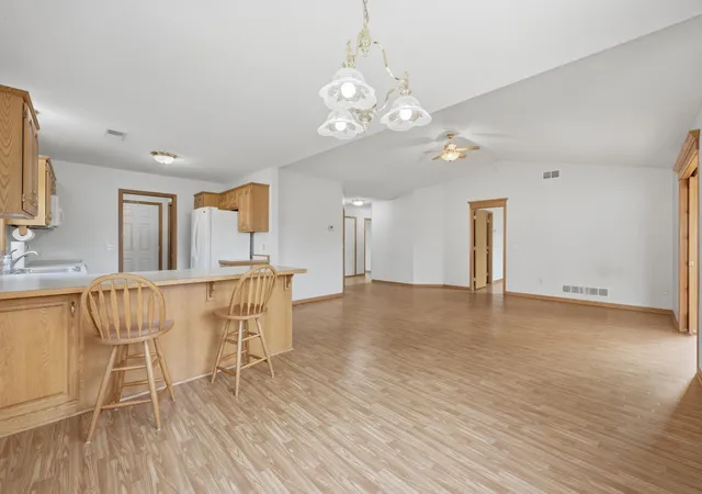 5th image of 4122 Dublin Dr, Saint Cloud, MN 56301 | MLS# 7116207