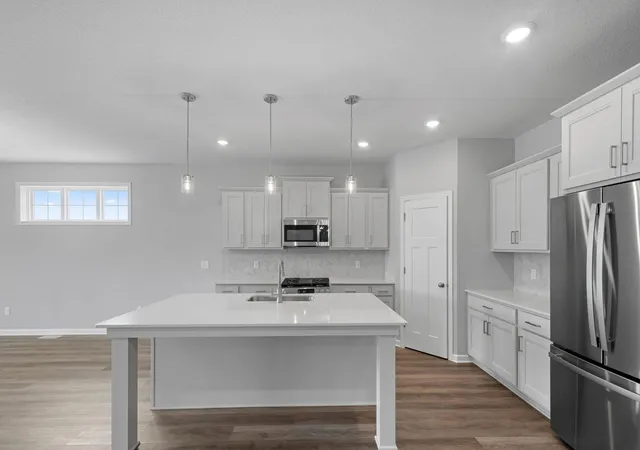 2nd image of 1186 Woods Creek Dr S, Delano, MN 55328 | MLS# 7116212