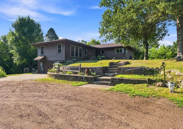 3rd image of 21311 Nowthen Blvd Nw, Elk River, MN 55330 | MLS# 7116227