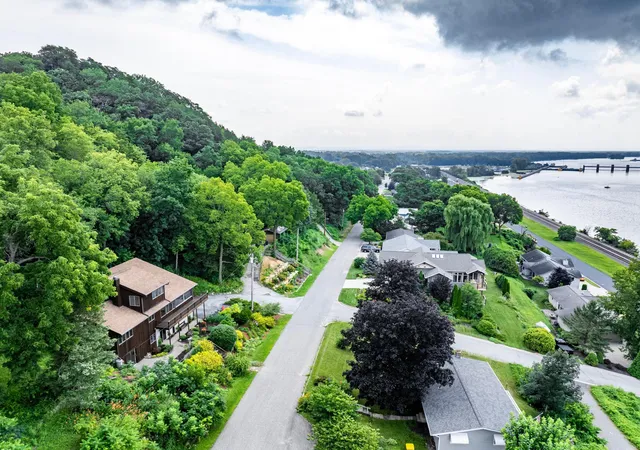 5th image of 24812 2Nd St, Trempealeau, WI 54661 | MLS# 7116248