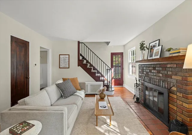 Photo 3 of Sale Pending at 1223 Niles Ave, Saint Paul, MN 55116 | MLS# 7116257 | Listing updated on 2026-10-02