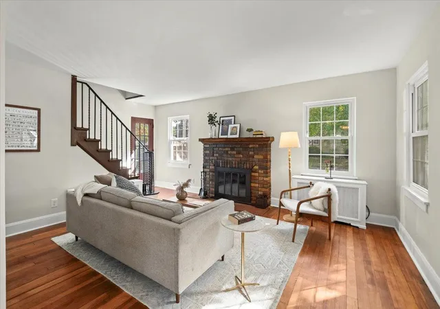 Photo 4 of Sale Pending at 1223 Niles Ave, Saint Paul, MN 55116 | MLS# 7116257 | Listing updated on 2026-10-02