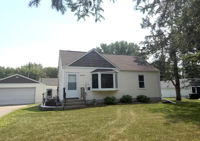 1st image of 6880 Rustic Ln, Circle Pines, MN 55014 | MLS# 7116263