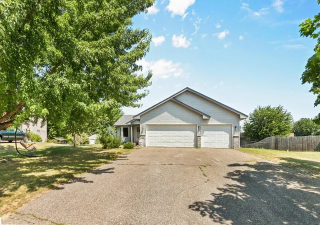 1st image of 1980 Bridgewater Blvd S, Cambridge, MN 55008 | MLS# 7116272