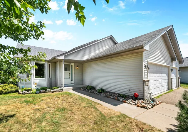 23rd image of 1980 Bridgewater Blvd S, Cambridge, MN 55008 | MLS# 7116272