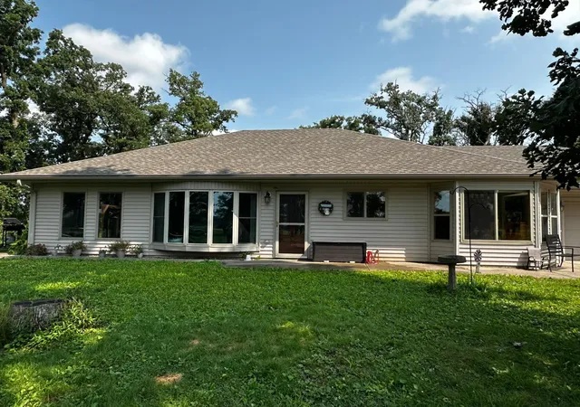 2nd image of 52404 320th St, Blooming Prairie, MN 55917 | MLS# 7116283