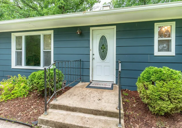 Photo 3 of Single family home for sale at 23256 Rus Dic Cir, Fergus Falls, MN 56537 | MLS# 7116299 | Listing updated on 2026-10-04