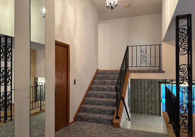 Photo 2 of Sale Pending at 1950 Knollwood Dr, Fairmont, MN 56031 | MLS# 7116314 | Listing updated on 2026-09-18