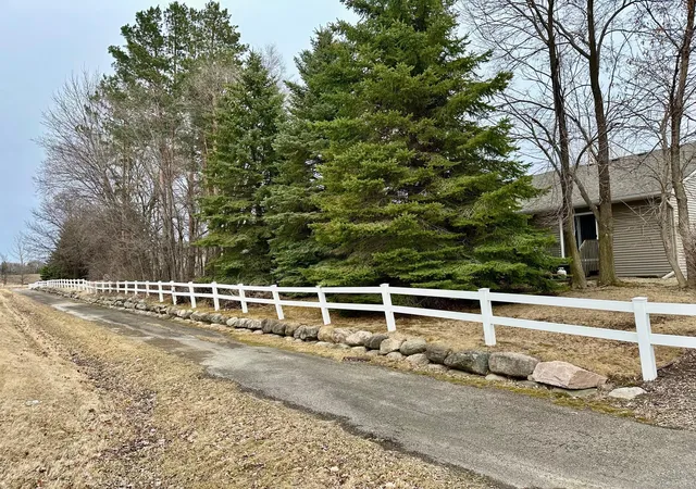 2nd image of 7616 Fox Creek Ct, Rockford, MN 55373 | MLS# 7116318