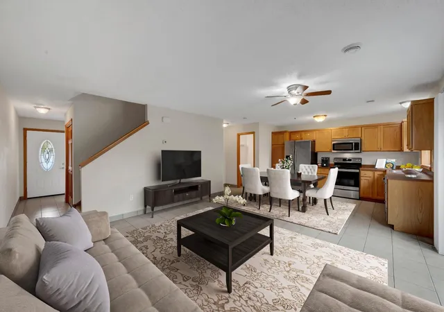 3rd image of 7616 Fox Creek Ct, Rockford, MN 55373 | MLS# 7116318