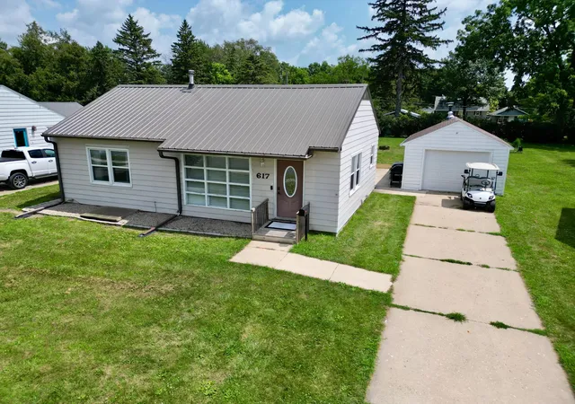 Photo 1 of Sale Pending at 617 Lyndale Ave, Spring Valley, MN 55975 | MLS# 7116325 | Listing updated on 2026-08-06