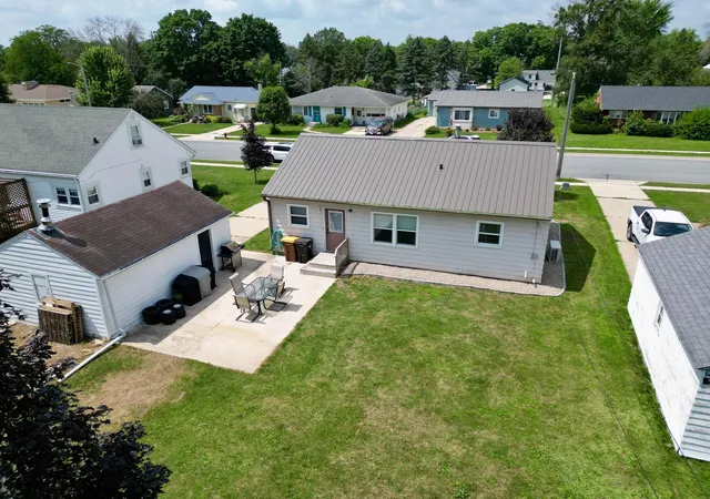 Photo 2 of Sale Pending at 617 Lyndale Ave, Spring Valley, MN 55975 | MLS# 7116325 | Listing updated on 2026-08-06