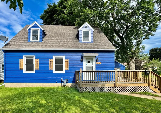 1st image of 1057 Linn Ave, Owatonna, MN 55060 | MLS# 7116354