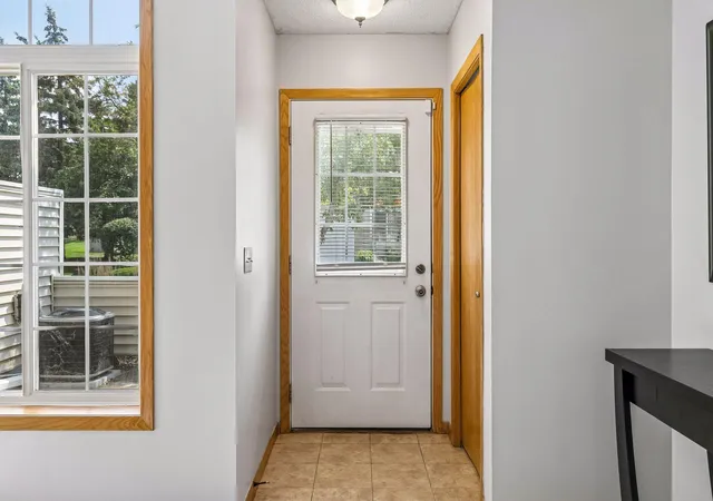 Photo 4 of Single family home for sale at 15321 Greenhaven Ln #107, Burnsville, MN 55306 | MLS# 7116357 | Listing updated on 2026-08-10