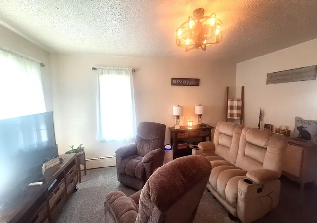 Photo 4 of Single family home for sale at 1201 Mountain Ave, Walhalla, ND 58282 | MLS# 7116363 | Listing updated on 2026-09-01