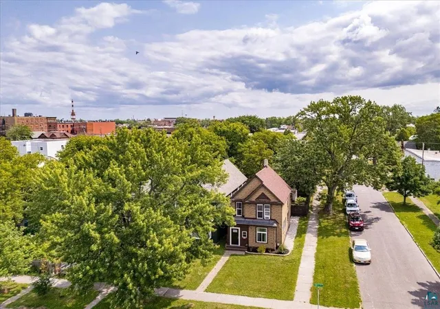 2nd image of 1628 Oakes Ave, Superior, WI 54880 | MLS# 7116366