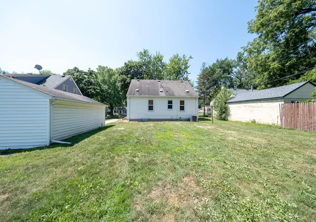 Photo 24 of Sale Pending at 8241 Wentworth Ave S, Minneapolis, MN 55420 | MLS# 7116370 | Listing updated on 2026-08-24
