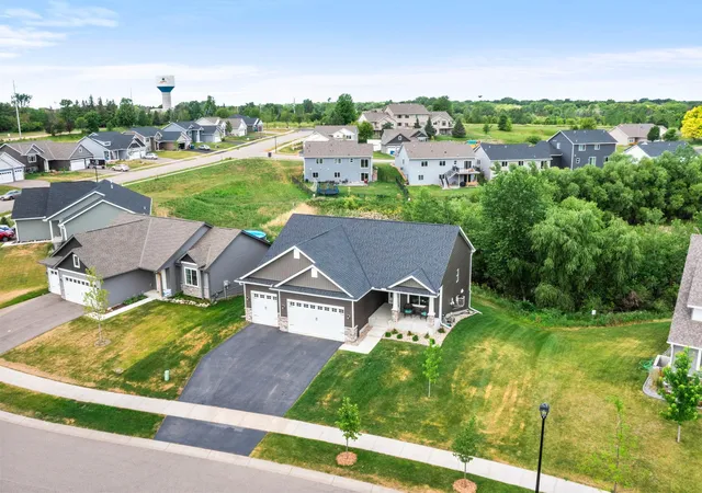 2nd image of 1406 Balsam Ln, Watertown, MN 55388 | MLS# 7116383