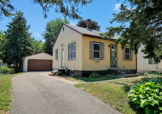 Photo 1 of Sale Pending at 1870 Highway 96 E, Saint Paul, MN 55110 | MLS# 7116401 | Listing updated on 2026-08-18