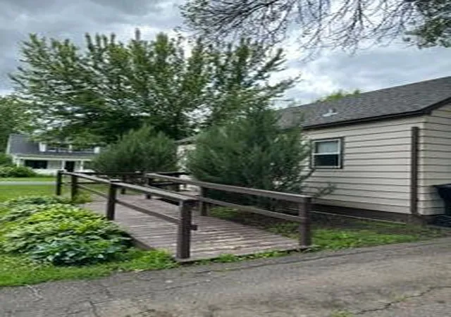 3rd image of 417 Wisconsin Ave, Centuria, WI 54824 | MLS# 7116407