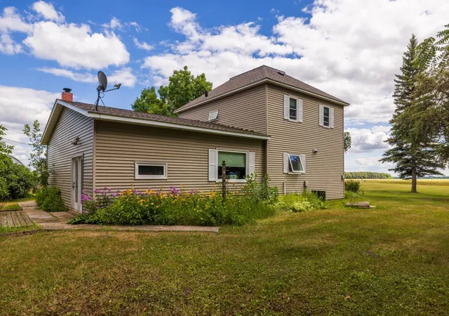 Photo 3 of Single family home for sale at 12657 81st Street Ne, Edinburg, ND 58227 | MLS# 7116408 | Listing updated on 2026-09-23